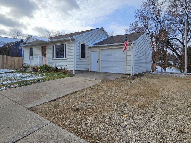 943 Washington Avenue, Hillsboro, WI 54634
