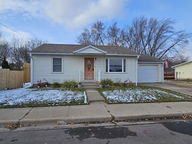 943 Washington Avenue, Hillsboro, WI 54634