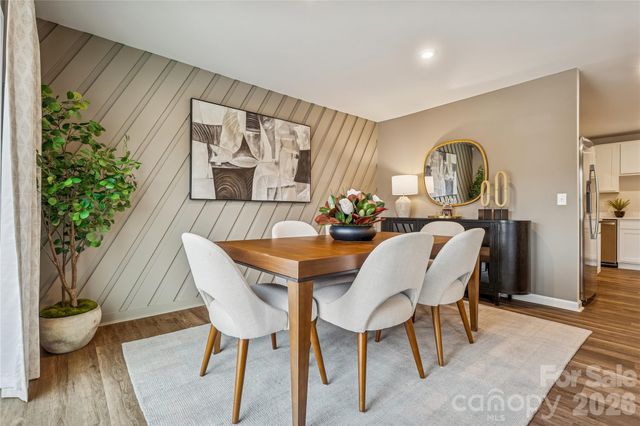 1492 Ardmore Drive, Sherrills Ford, NC 28673