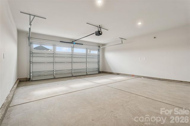 1492 Ardmore Drive, Sherrills Ford, NC 28673