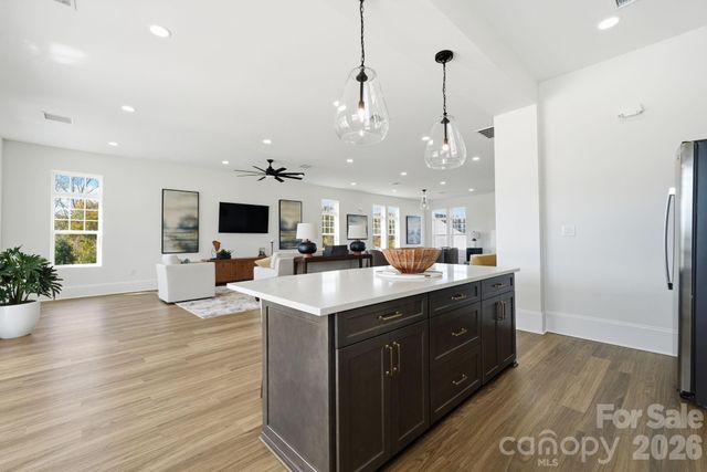 1492 Ardmore Drive, Sherrills Ford, NC 28673