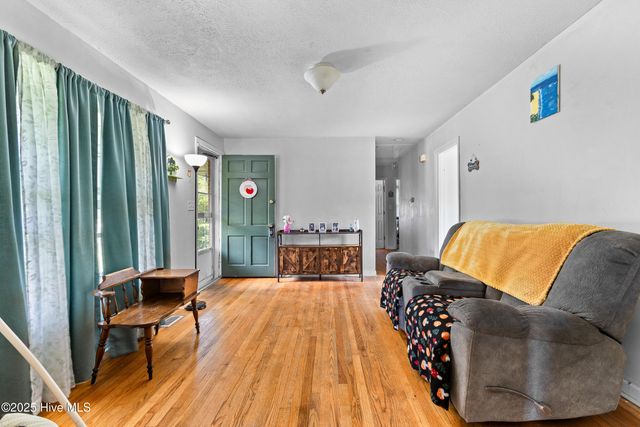 110 Ketner Boulevard, Havelock, NC 28532