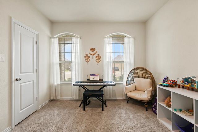 660 Ridgeback Trail, Fort Worth, TX 76052