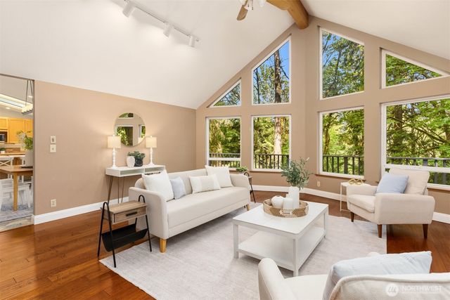 26540 Edgewater Boulevard NW, Poulsbo, WA 98370