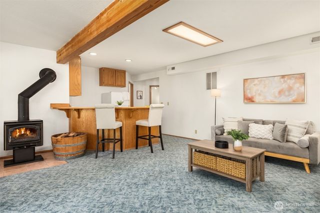 26540 Edgewater Boulevard NW, Poulsbo, WA 98370