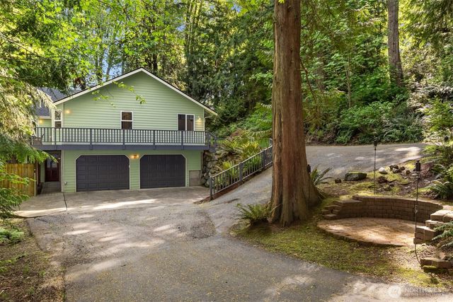 26540 Edgewater Boulevard NW, Poulsbo, WA 98370