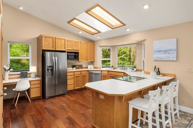 26540 Edgewater Boulevard NW, Poulsbo, WA 98370