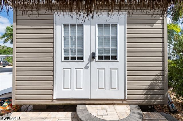 10200 Yellowtop TRL, Fort Myers, FL 33905