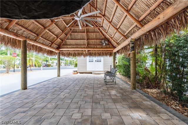 10200 Yellowtop TRL, Fort Myers, FL 33905