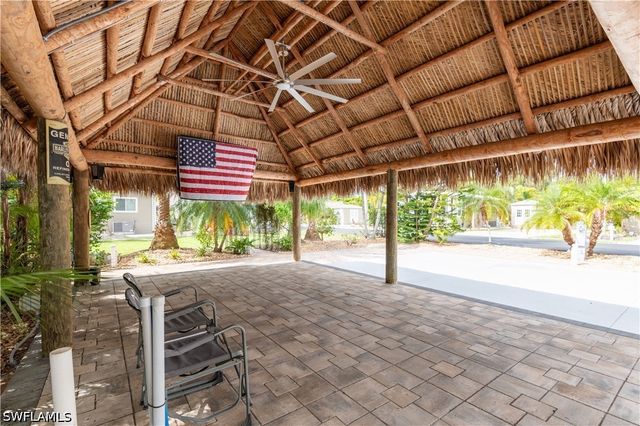 10200 Yellowtop TRL, Fort Myers, FL 33905