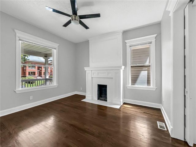 3616 Wyandotte Street, Kansas City, MO 64111