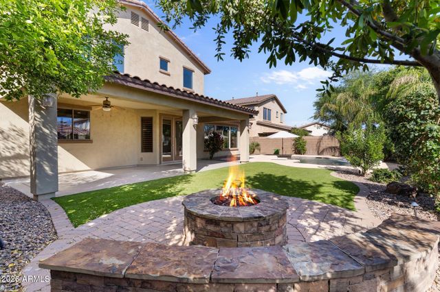 12277 W LONE TREE Trail, Peoria, AZ 85383