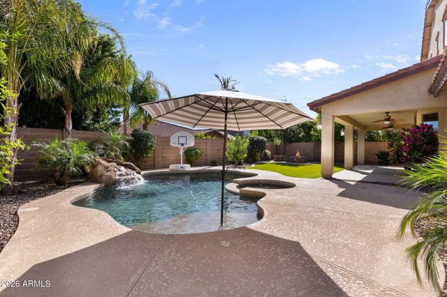 12277 W LONE TREE Trail, Peoria, AZ 85383