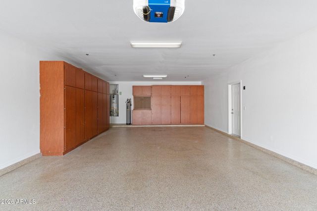 12277 W LONE TREE Trail, Peoria, AZ 85383