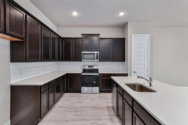 206 Miramar Avenue, Melissa, TX 75454