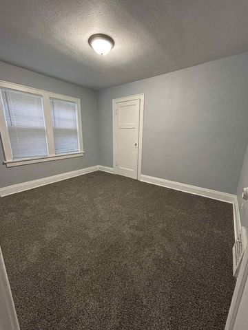 3155 N 38th STREET, Milwaukee, WI 53216