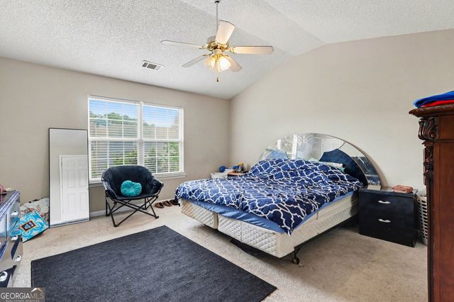 5330 Creekview Lane, Morrow, GA 30260