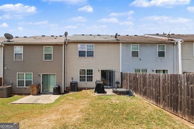 5330 Creekview Lane, Morrow, GA 30260