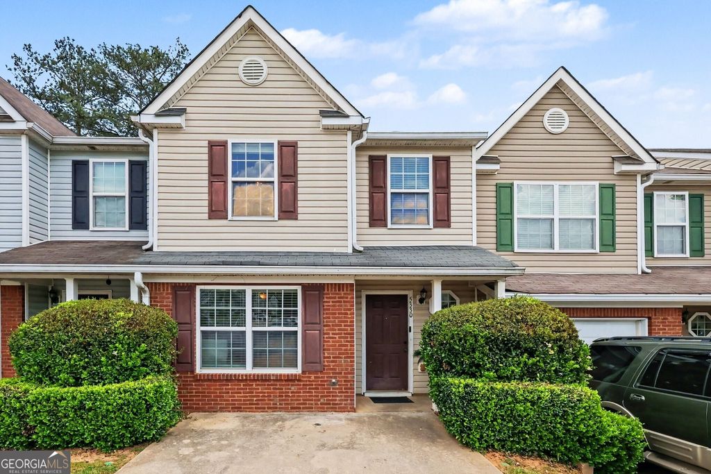 5330 Creekview Lane, Morrow, GA 30260