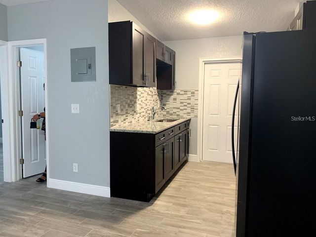 415 W LANCASTER ROAD 2, Orlando, FL 32809