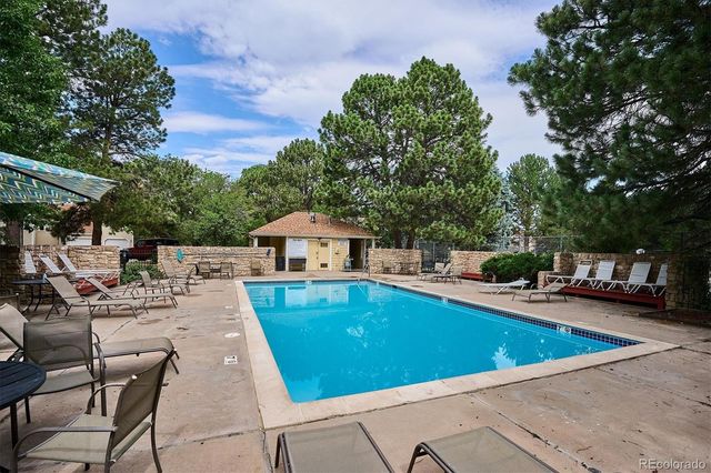 15999 E Alaska Place B, Aurora, CO 80017