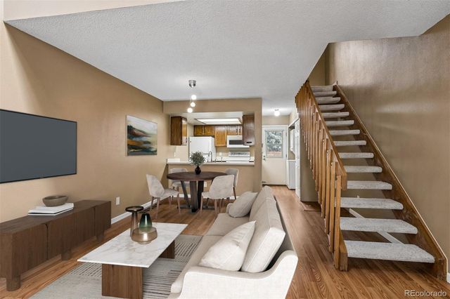 15999 E Alaska Place B, Aurora, CO 80017