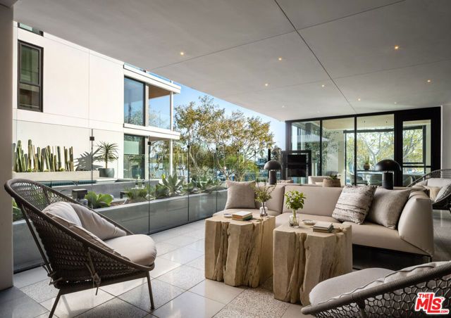 9001 Santa Monica Boulevard 511, West Hollywood, CA 90069