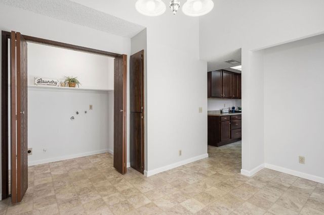 7235 Cinnamon Cir, Citrus Heights, CA 95621