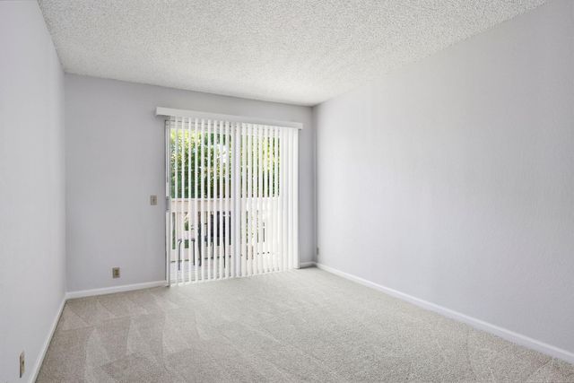 7235 Cinnamon Cir, Citrus Heights, CA 95621