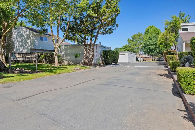 7235 Cinnamon Cir, Citrus Heights, CA 95621