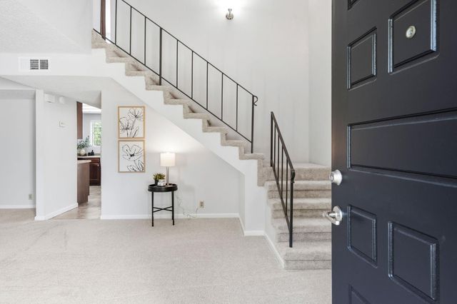 7235 Cinnamon Cir, Citrus Heights, CA 95621