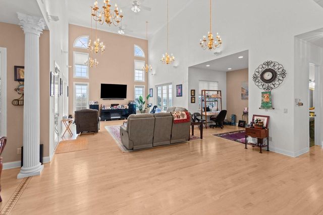 632 CAMBRIDGE DRIVE, Ripon, WI 54971