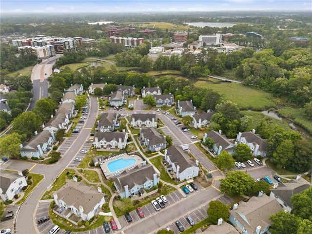 343 Ferdinand CIR, Virginia Beach, VA 23462