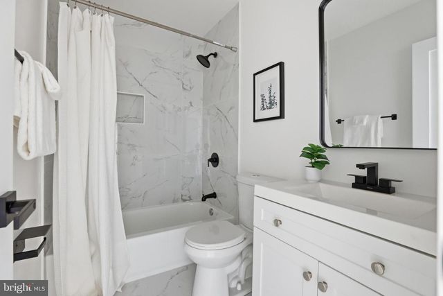 413 WILLIAMSBURG DR, Silver Spring, MD 20901