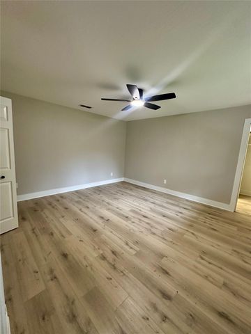7300 Fred Morse DR, Austin, TX 78723