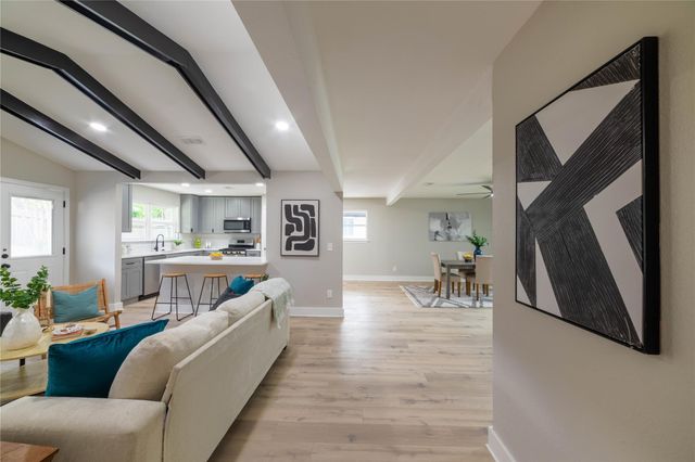 7300 Fred Morse DR, Austin, TX 78723