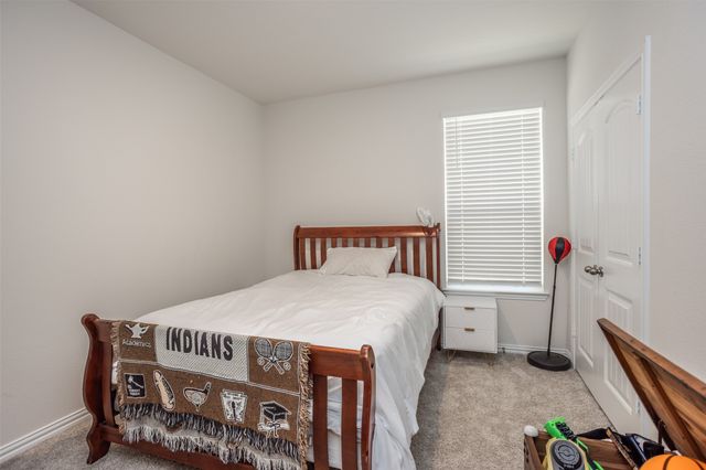 3520 Austin Street, Gainesville, TX 76240