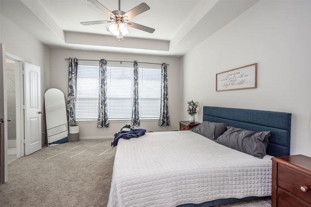 3520 Austin Street, Gainesville, TX 76240