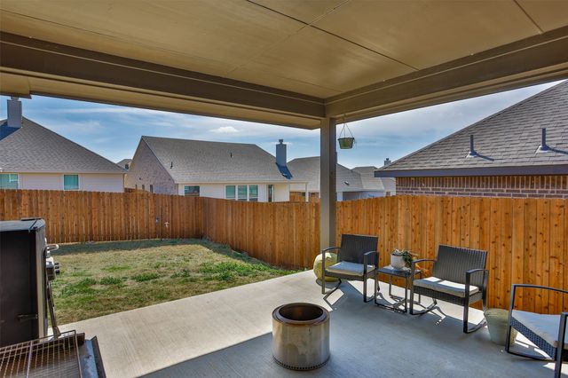 3520 Austin Street, Gainesville, TX 76240