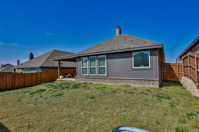 3520 Austin Street, Gainesville, TX 76240