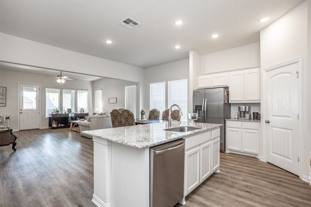 3520 Austin Street, Gainesville, TX 76240