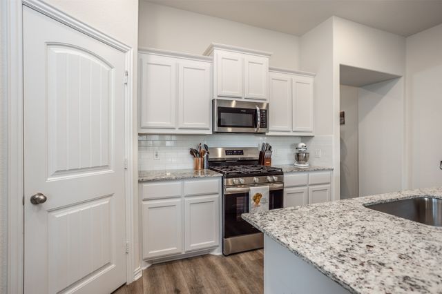 3520 Austin Street, Gainesville, TX 76240