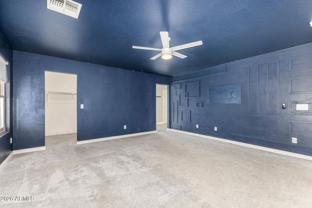 1105 E PARKVIEW Court, Gilbert, AZ 85295