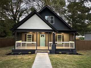 1149 TUCKER SW Place, Atlanta, GA 30310