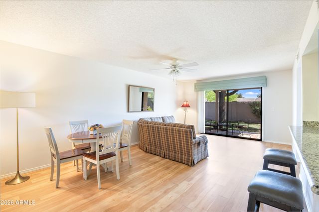 18723 N 92ND Drive, Peoria, AZ 85382