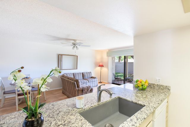 18723 N 92ND Drive, Peoria, AZ 85382