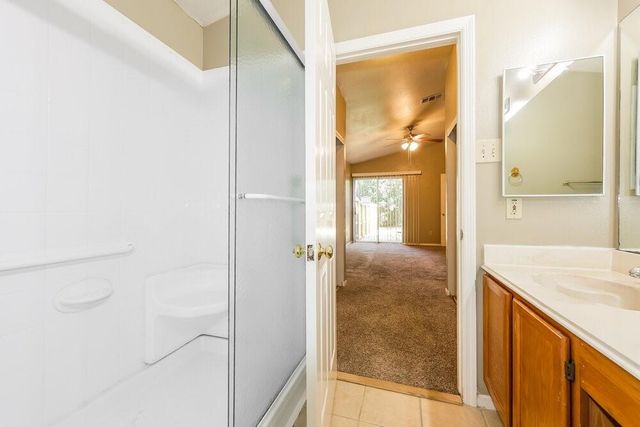 23 Emery Cliff Place, Spring, TX 77381