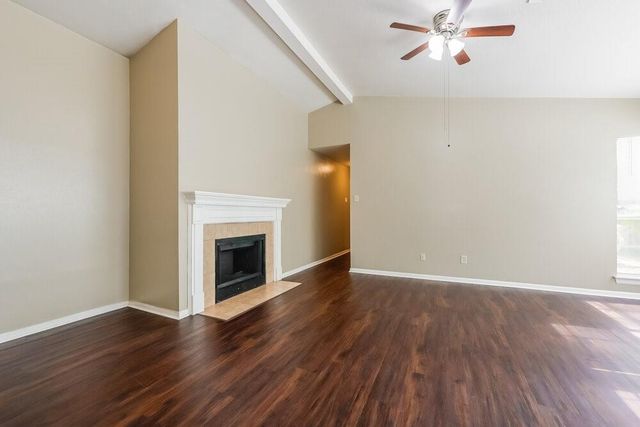 23 Emery Cliff Place, Spring, TX 77381