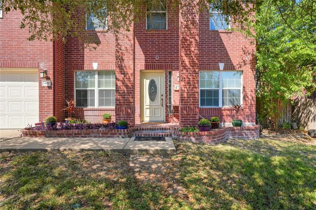 402 Red Tailed Hawk DR, Pflugerville, TX 78660