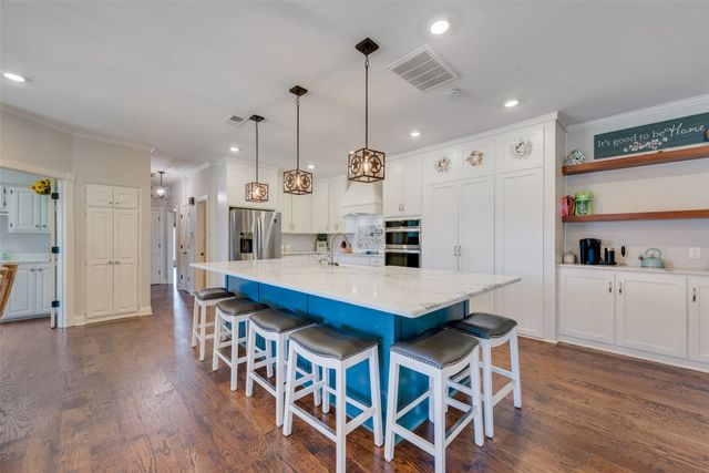 669 Vz County Road 2316, Canton, TX 75103